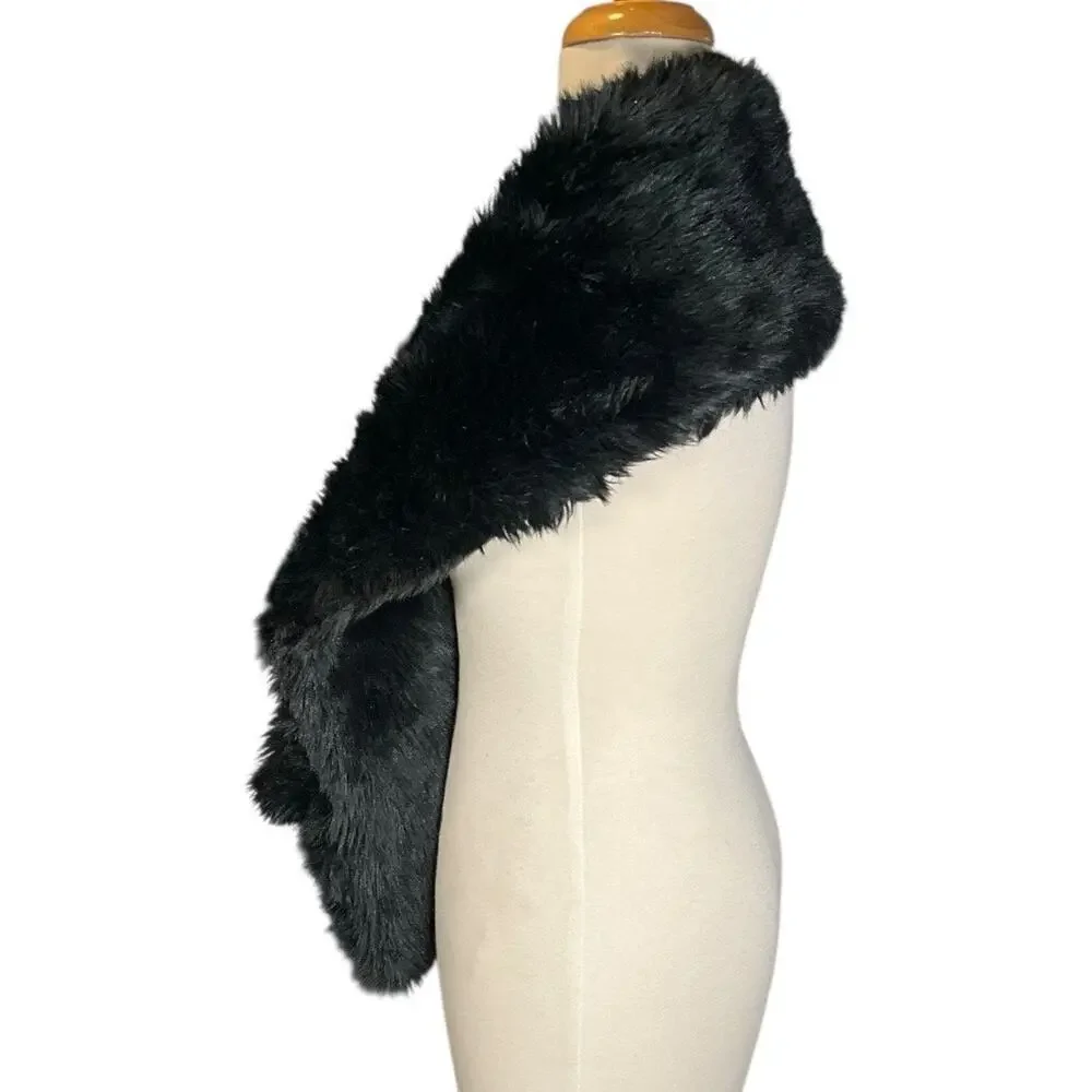 Winter Glam INC Black Faux Fur Stole Shawl Wrap w/ Pockets One Size Quiet Luxury